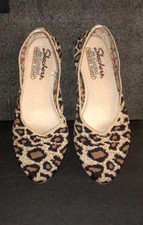 Skechers Women's Cleo Claw-Some Ballet Flat 8.5