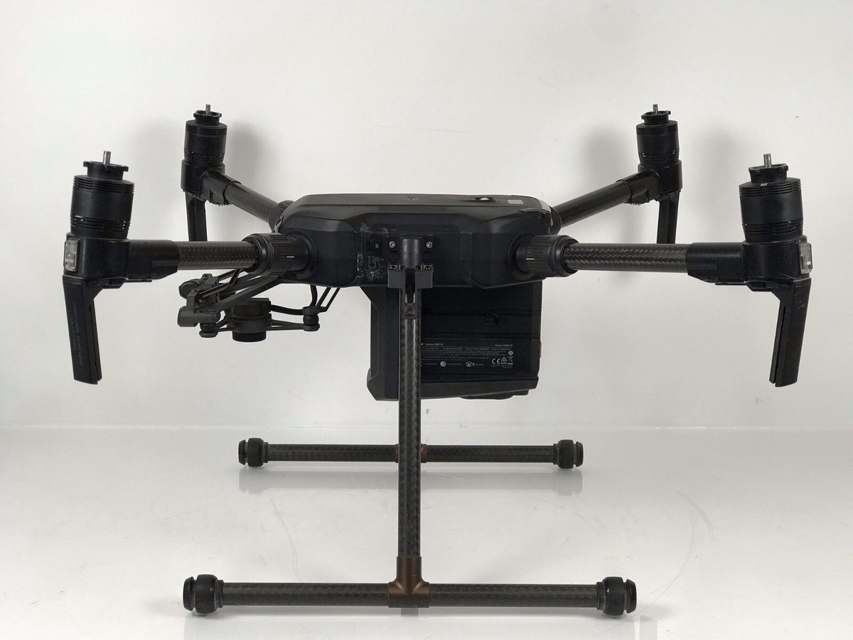 ホビーラジコン DJI MATRICE 200 DJI Matrice 200 M200 V2 Drone Package (Case, SmartController