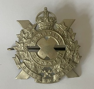 The Canadian Scottish Regiment King's Crown cap badge W Scully Ltd maker mark