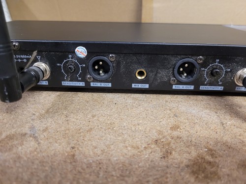 Sistema de micrófono inalámbrico Shure UGX8 UHF IR DEFECTUOSO - Imagen 6 de 7