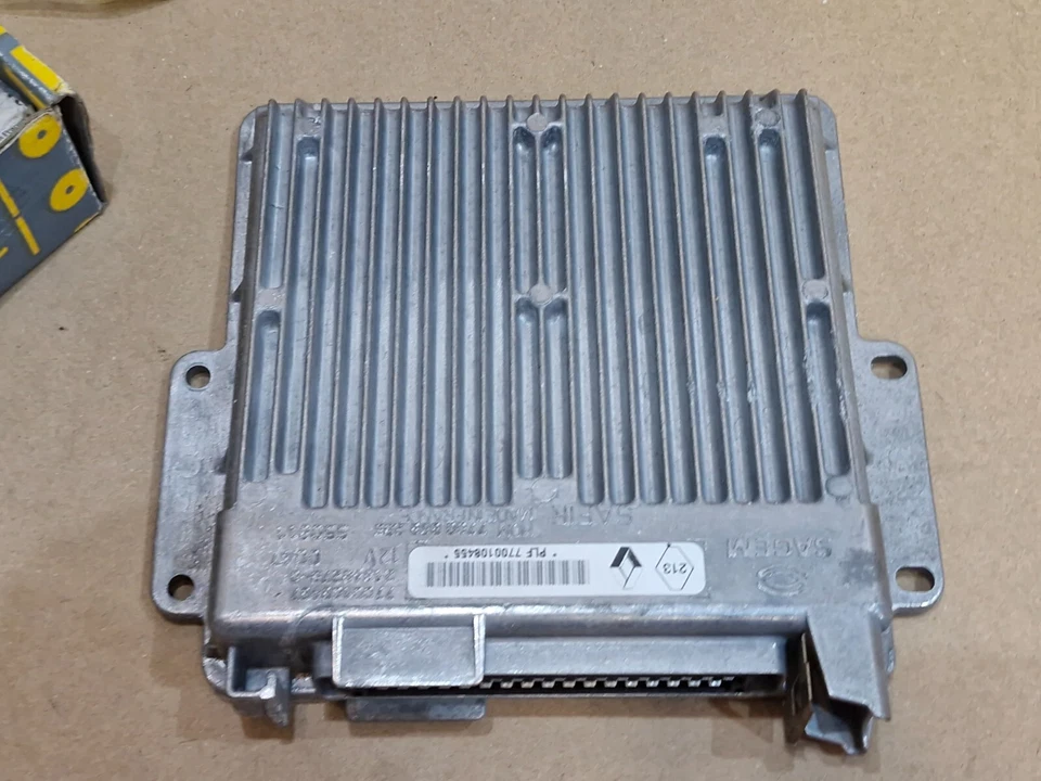 Renault Clio Engine Control Unit ECU 7700108455 7700866295 Genuine NEW OEM - Image 4 of 4