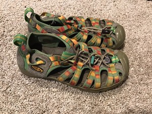 boys hiking sandals