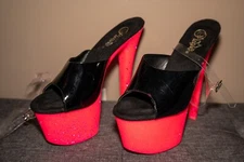 Pleaser Sky-309UVLG Size 8 Black w/ Pink Sole and Heel