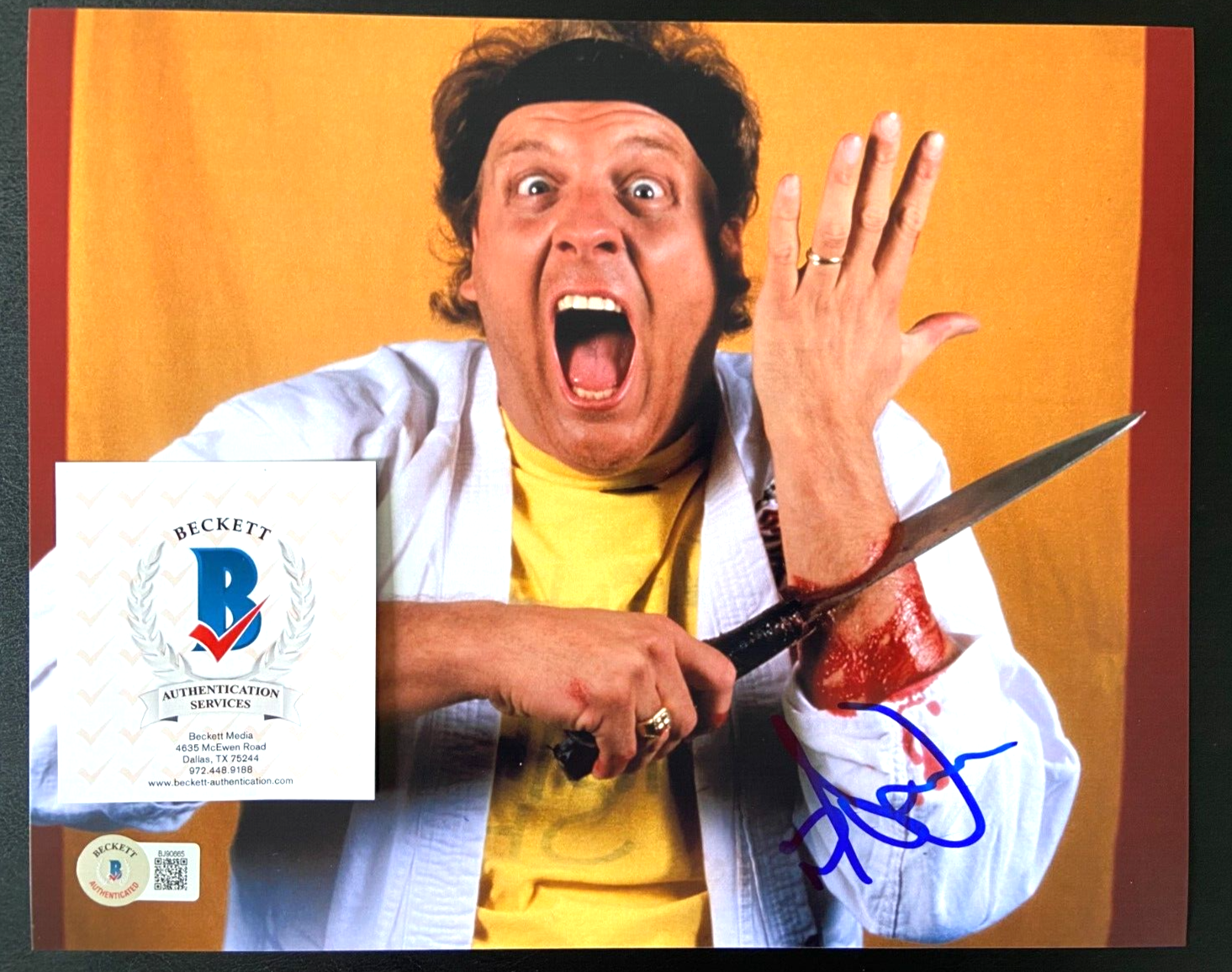 AMAZING JOHNATHAN SZELES SIGNED 8X10 PHOTO COMEDIAN DOCUMENTARY LAS VEGAS BAS D 