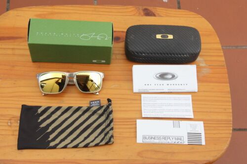 OAKLEY HOLBROOK - SHAUN WHITE, GOLD / 24k - RARE - Picture 1 of 14