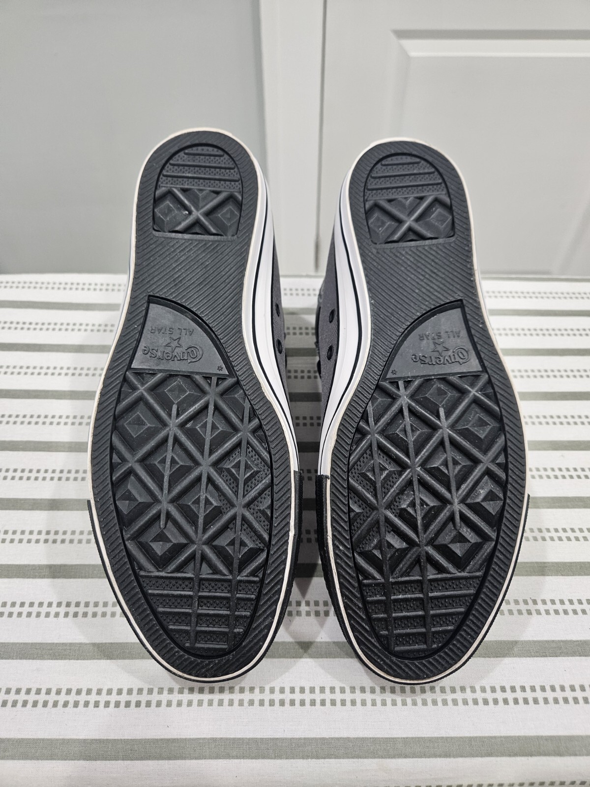 Converse Chuck Taylor All Star Street Mid Top Gray Sneakers Mens Shoes eBay