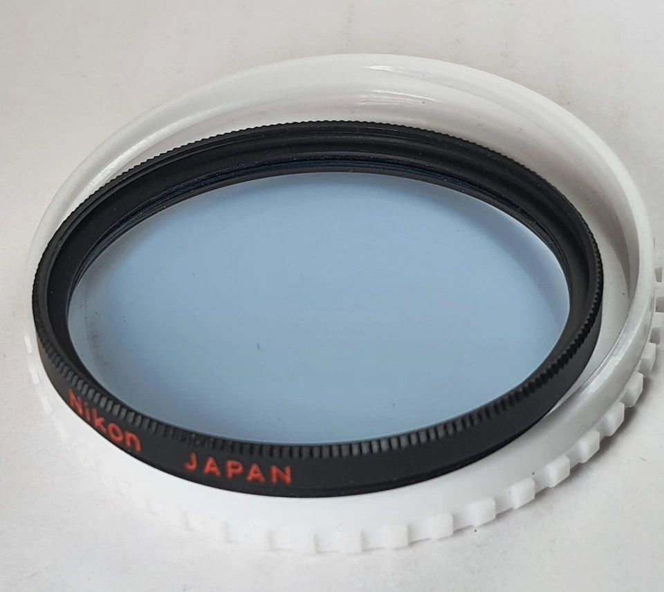 Nikon Nikkor 52mm B2 Light Blue 82A 82-A Glass Lens Filter Japan 52 mm with case - Image 3 of 4