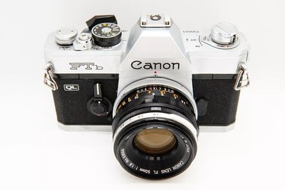 Canon FTB QL 35mm Manual Film Camera Kit + Canon FD 50mm Lens + Battery + strap