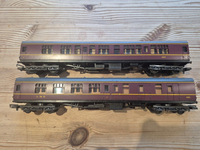 2 Lima LMS Mk1 Spur 00 Reisezugwagen 1 x Korridor 1 x gebremst