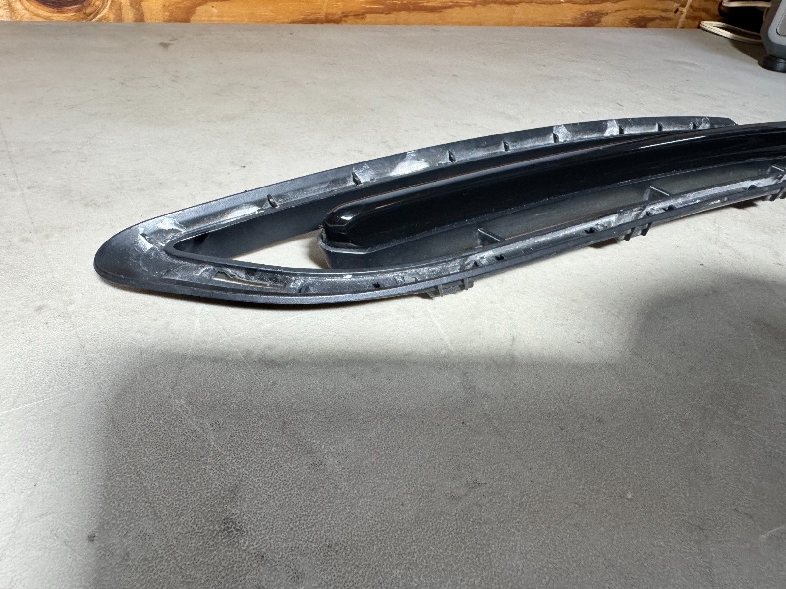 Rolls-Royce Ghost 2023 Right Lower Bumper grille P/N 7495524