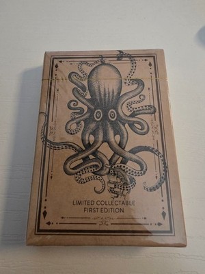 Kraken Black Spiced Rum The Beasts Battle Card Game First Edition Flaschenhülle