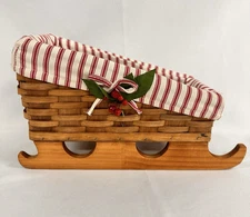 VTG Rustic Wooden Santa Sleigh 14” Holiday Cabin Christmas Centerpiece Lined