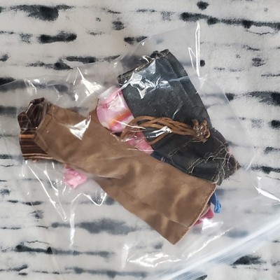 Bratz Clothing Lot
