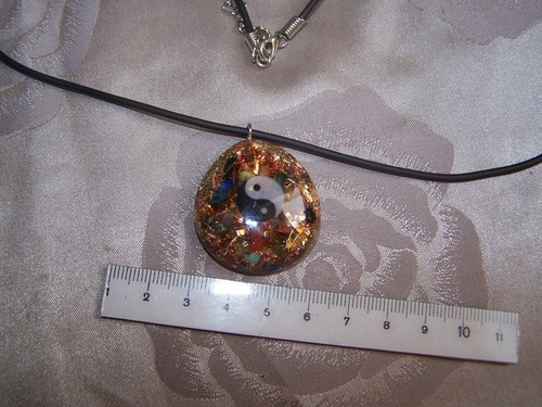 Kunst Orgon Orgonit Anhänger Kette Gold Yin Yang Schwarz Weiß Kristall Heilstein - Bild 3 von 4