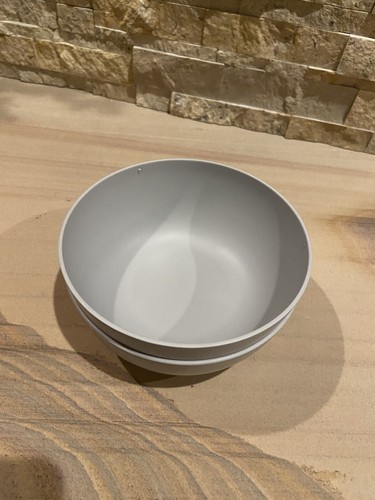 Room Essentials 2 pk Plastic Cereal Bowl Gray, BPA Free 30oz Dishwasher Safe New - Picture 3 of 5