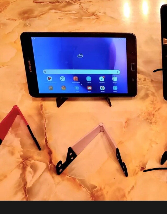 Mini Adjustable Hands Free Cell Phone/ipad/Tablet Holder- Fits All Sizes-  Qty