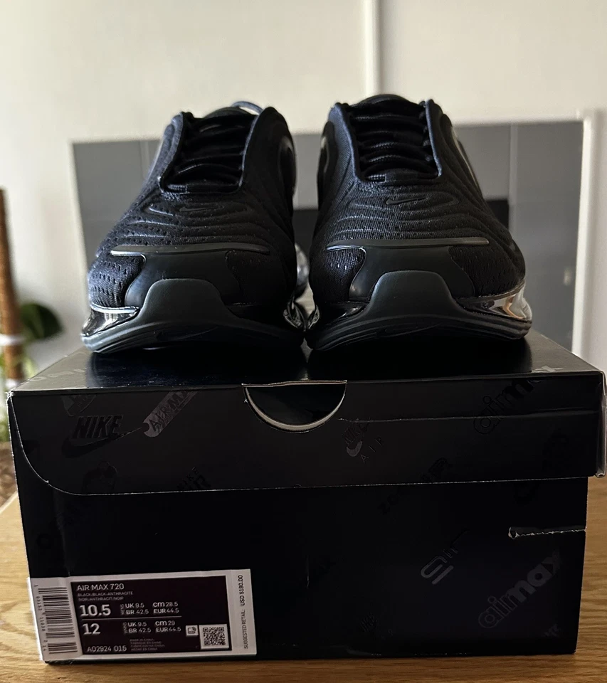 Nike Air Max 720 015 Size 10.5 Men’s - Image 3 of 4