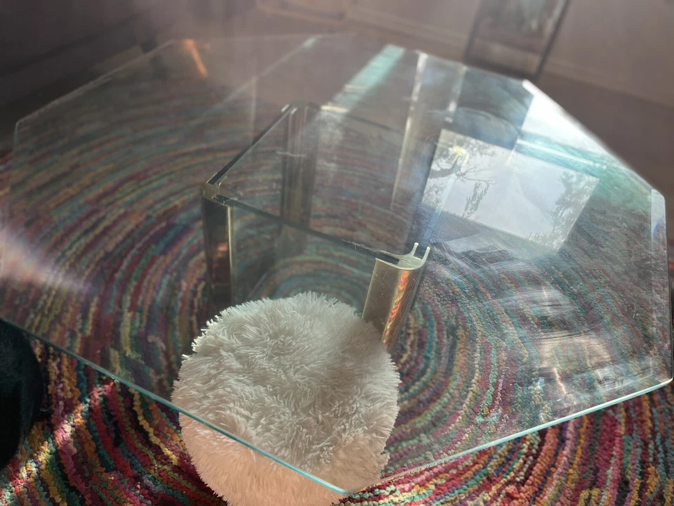 Leon Rosen适用于Pace黄铜和玻璃八角形咖啡桌 — 第 4/4 张图片