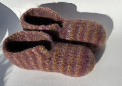 Tolle warme Filzhausschuhe  - Filzschuhe  - felted shoes - handgemacht 38 NEU