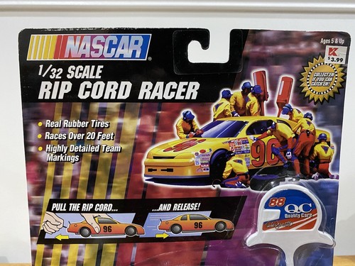 Dale Jarrett 1/32 Scale Rip Cord Racer Quality Care Ford 1998 - Picture 5 of 8