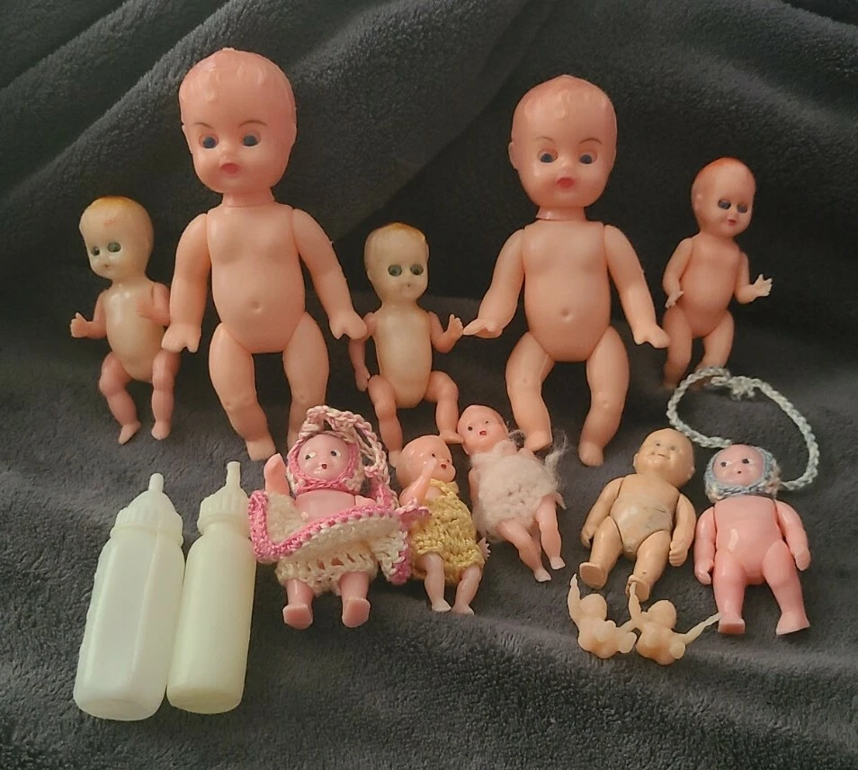 Vintage Lot Of Little Tiny Plastic Baby Dolls Knitted Doll