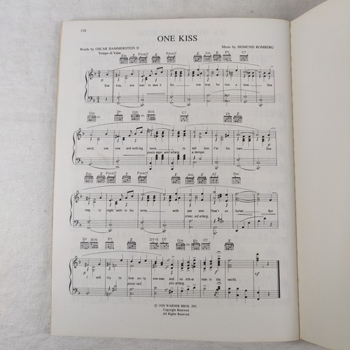 The Very Best of Delightful Waltzes - 64 Piano / Vocal songs Words Chords Music - Picture 16 of 24