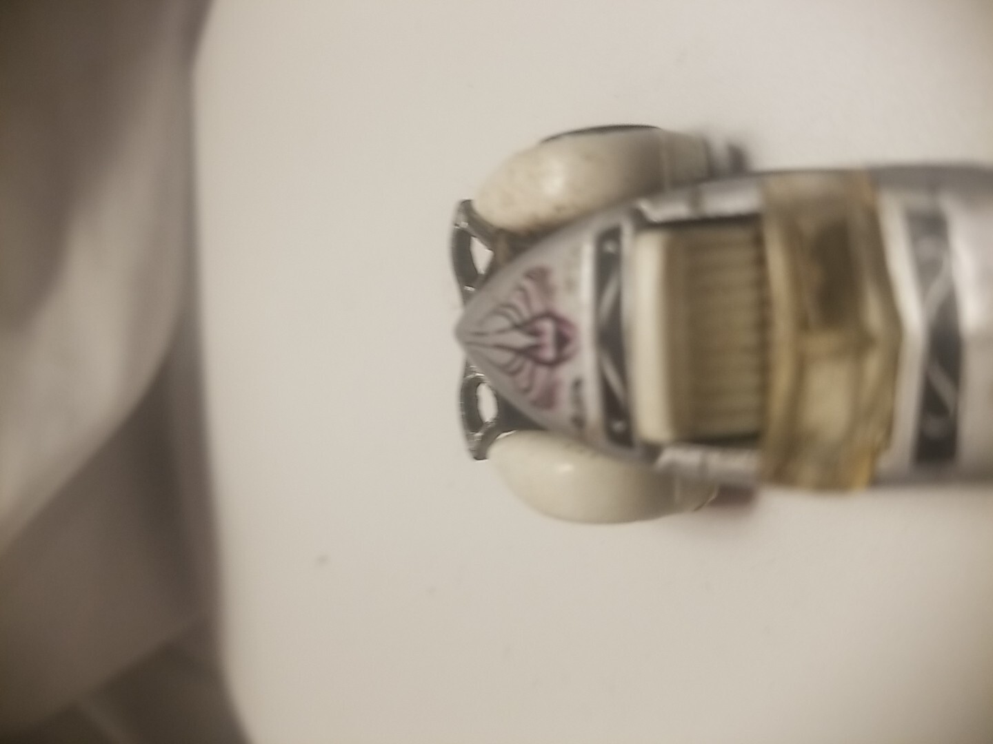Picture 5 of 18