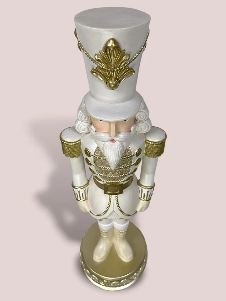 Soldatino Goodwill Schiaccianoci Statuina Natalizia Base Crema Oro Natale 78cm - Immagine 4 di 4