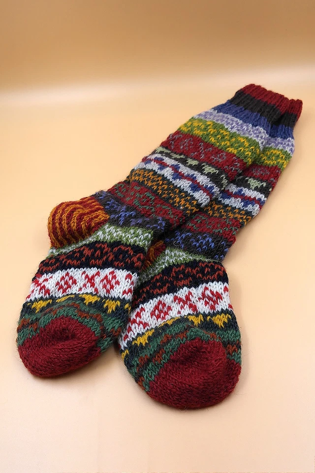 Calcetines hasta la rodilla de lana de punto color mezclado granate, azul, verde mujer Foto 3 de 4