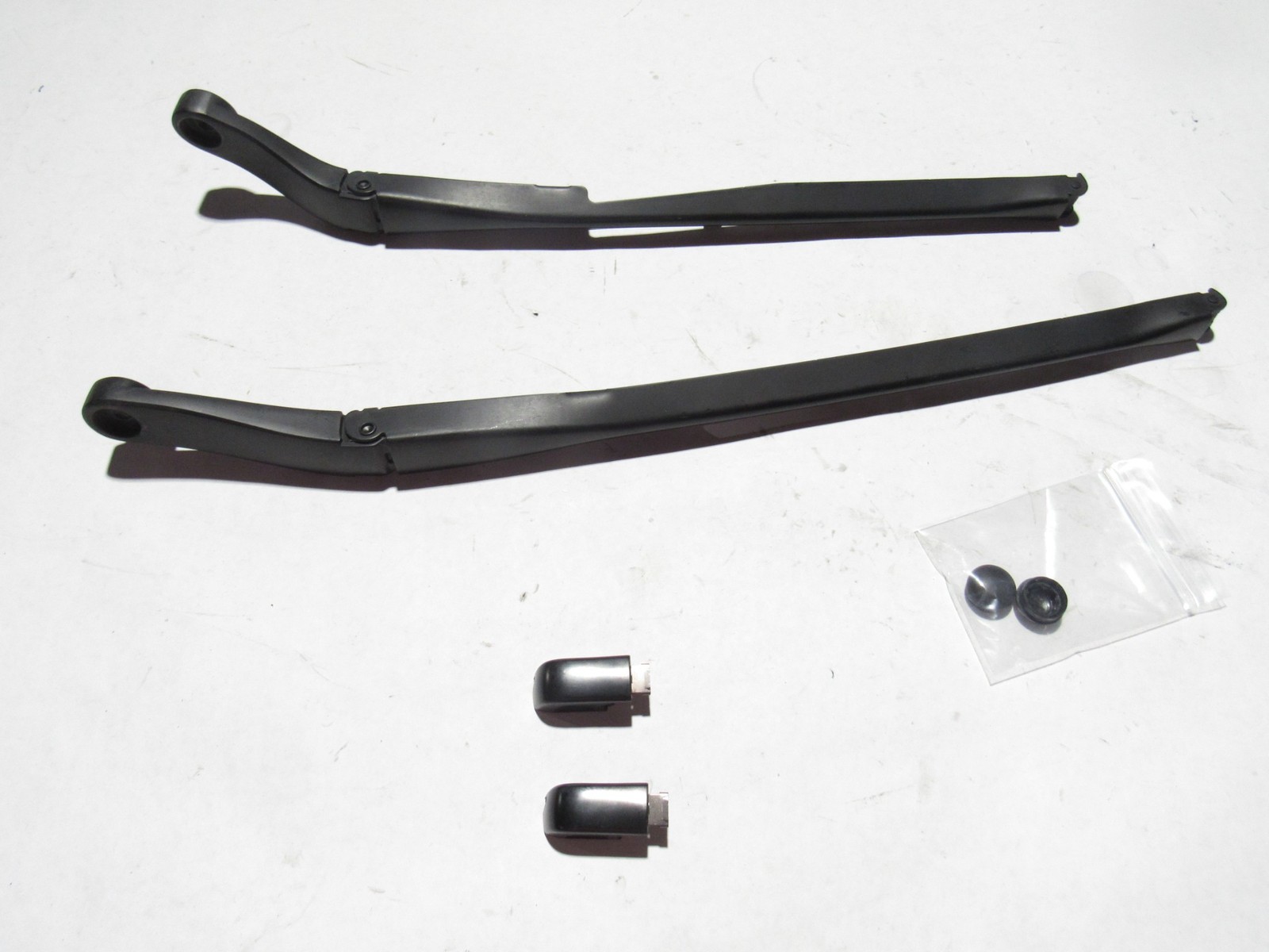 Bentley Continental GT 2012 Front Left Right Windshield Wiper Arm Set 11-18 ;#3