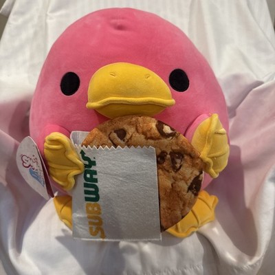 Zuru Snackles Whitney the Platypus with Subway Cookie 14  Plush Series 2 NWT