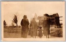 Vtg B&W Snapshot Family Group in Long Coats And Hats Walking Outdoors 1920s