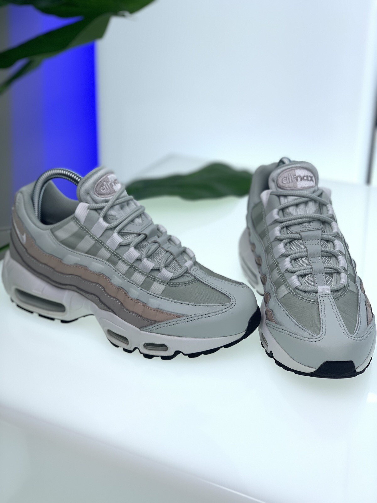 nike air max 95 moon particle