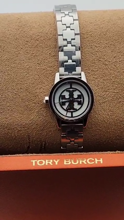 ★人気の二重巻レザー★TORY BURCH REVA WATCH LADIES WATCH 楽天市場】トレンド 二重ベルト トリーバーチ 腕時計 TORYBURCH