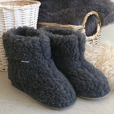 New  Women's Men's Grey Natural Sheep Wool Snug Slippers Hard Rubber Sole Boots 