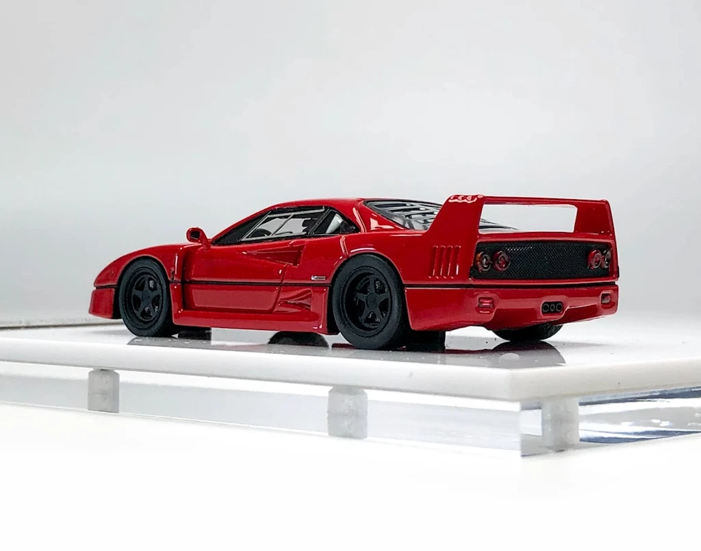 SUPCAR F40 レッドレーシング仕様 限定999台 1/64スケール SUPCAR F40 レッドレーシング仕様 限定999台 1/64スケール