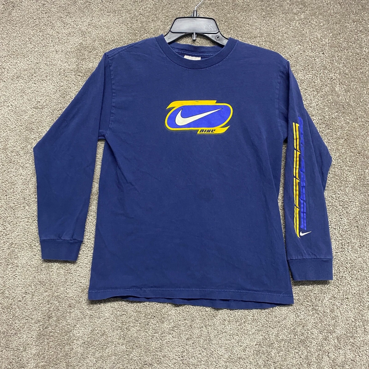 Vintage Nike Swoosh T-shirt Small Logo USA Retro 90s