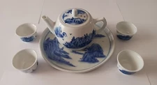 Vintage Chinese Miniature Blue / White Porcelain 7 Piece Tea Set Original Box