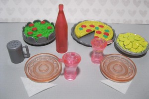 barbie dishes and food