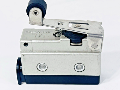 Matsushita Panasonic AZ71419 ML Limit Switch 10A 250VAC | eBay