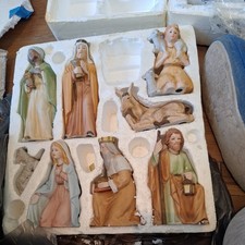 Homco Ceramic Nativity Set 8-Piece  #5599 Vintage  missing baby jesus