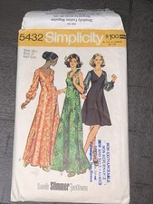 BB Simplicity 5432 Size 14.5 Bust 37 Inches Halter Dress Cut Complete 1972
