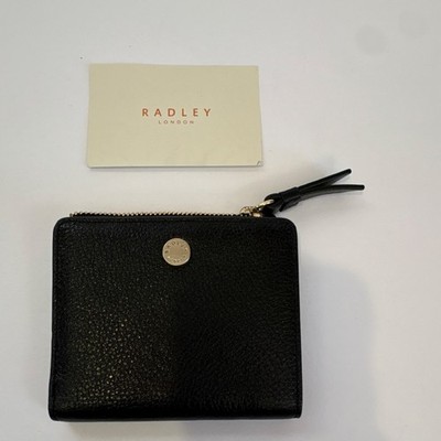 NWT Vintage Radley London Black Pebbled Leather Wallet
