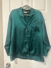 Victoria's Secret Green Satin Pajama Top Button down Long Sleeve vintage gold