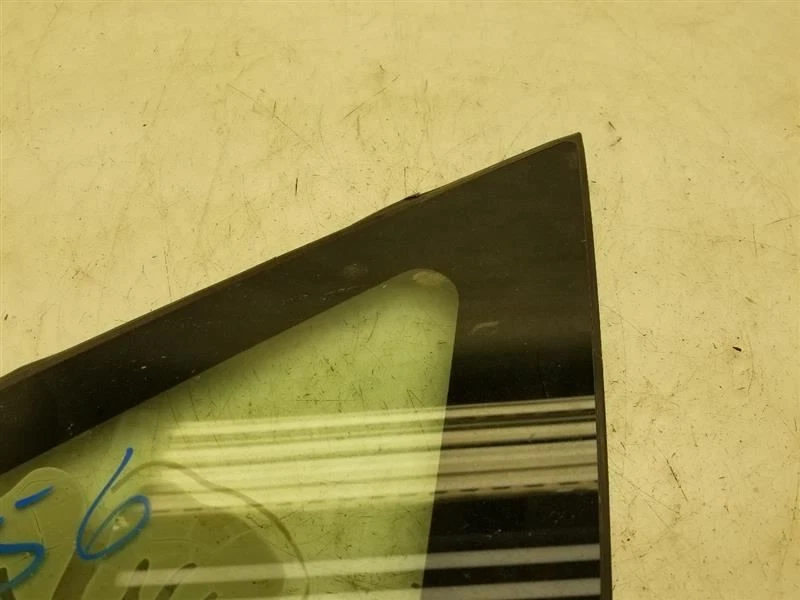 04-09 TOYOTA PRIUS PASSENGER SIDE QUARTER GLASS - Image 3 of 4