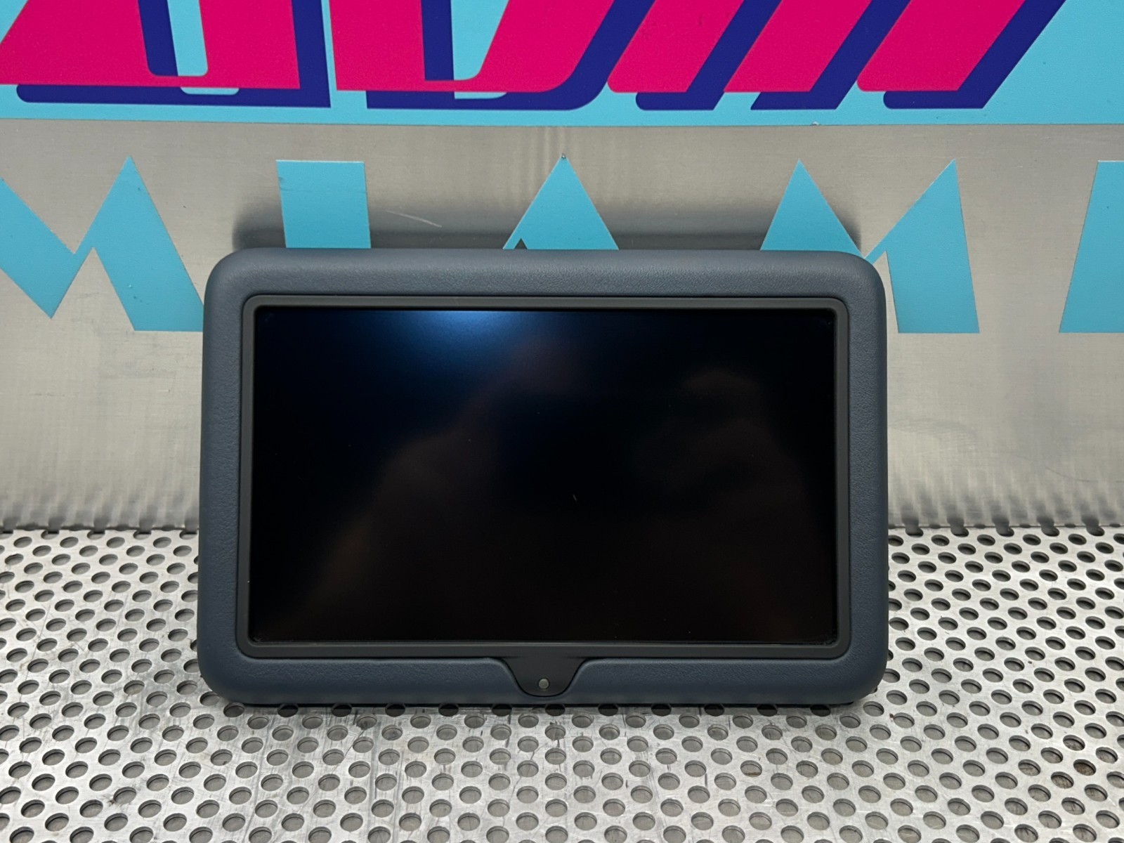 2019-2023 Aston Martin Vantage Radio Information Display Screen