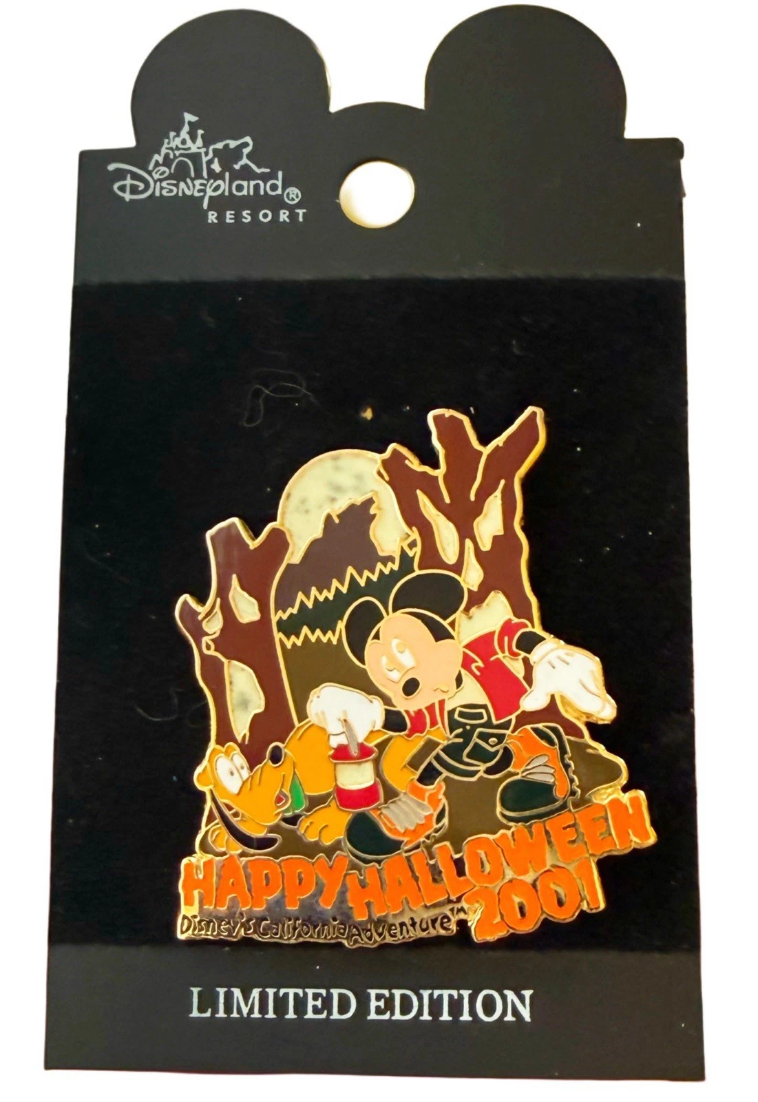 Happy Halloween 2001 Mickey Pluto RARE LE Disney Pin DCA California Adventure