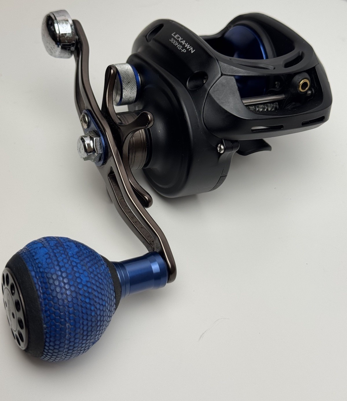 Daiwa LEXA-WN 300HS-P Baitcasting Reel 7.1:1 Right Hand Retr
