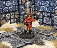 Painted FEMALE HALFLING ROGUE metal figure vintage AD&D Ral Partha 80s OOP BG25