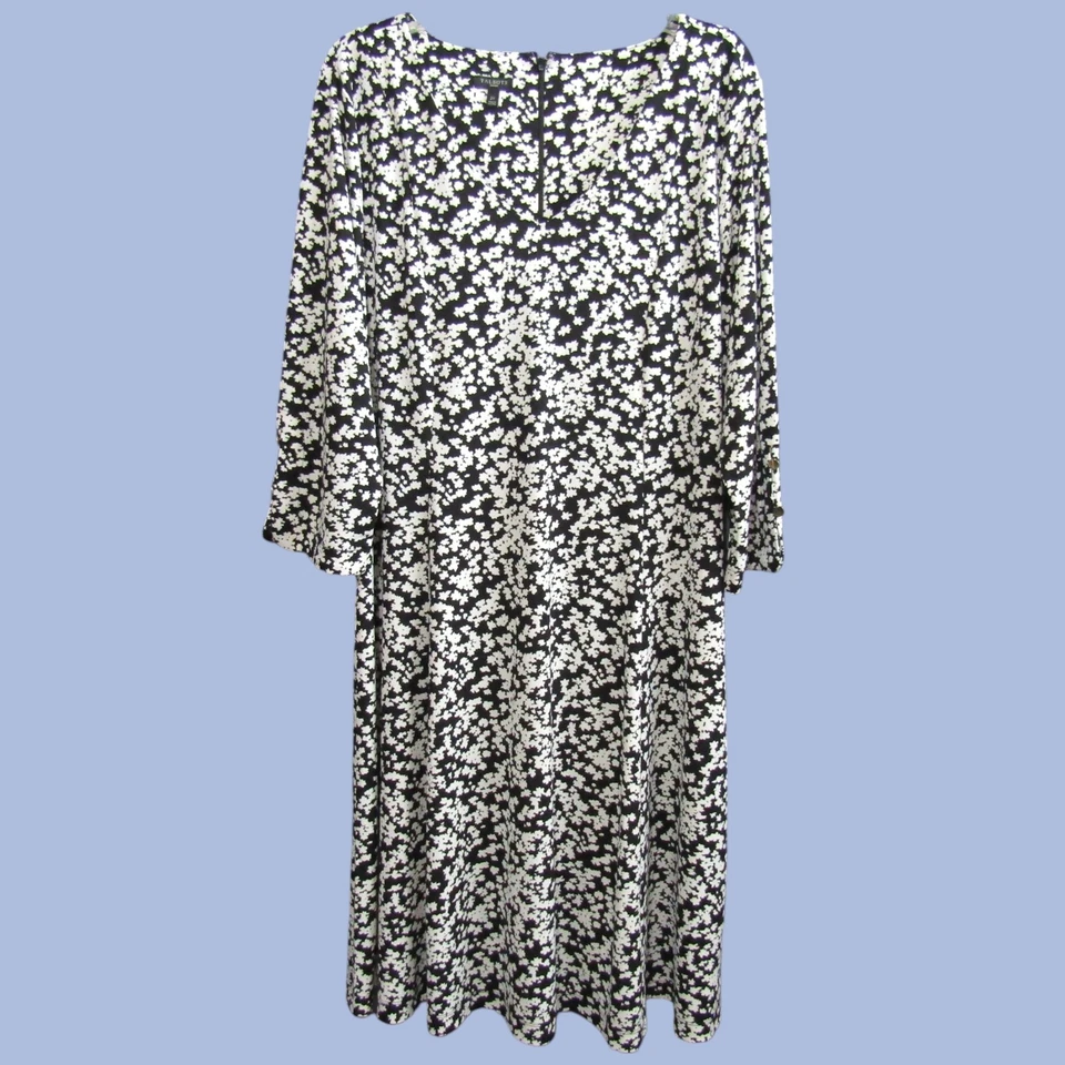 Talbots Woman Black White Floral Dress Size 2X V Neck Stretch Knit 3/4 Sleeve - Image 2 of 4